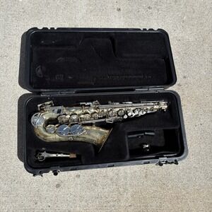 The Selmer Company Bundy II Alto Saxophone w/Case & Mouthpiece Used